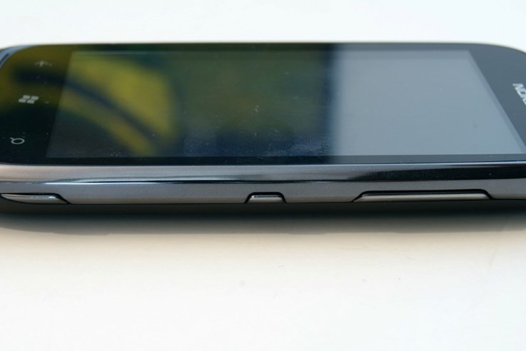 Nokia Lumia 610 (23).jpg